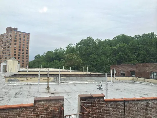 Rented by Living New York | media 17