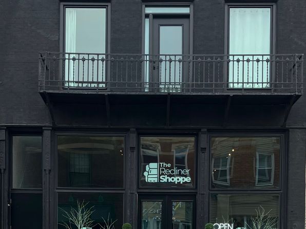 120 E Center St #1/2