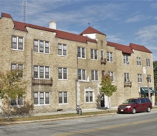 1st image of 3919 N Morris Blvd APT 101