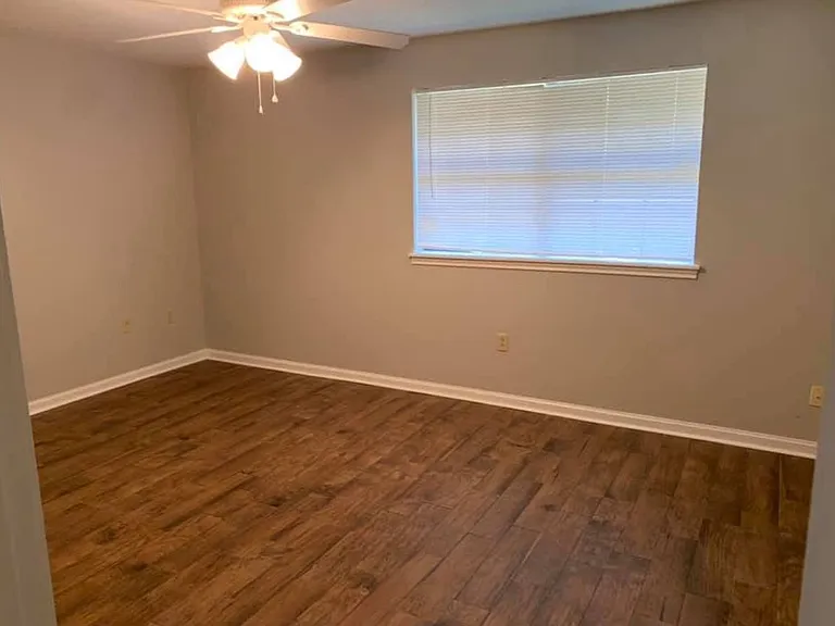 1416 Quail Hollow Dr — Photo 16