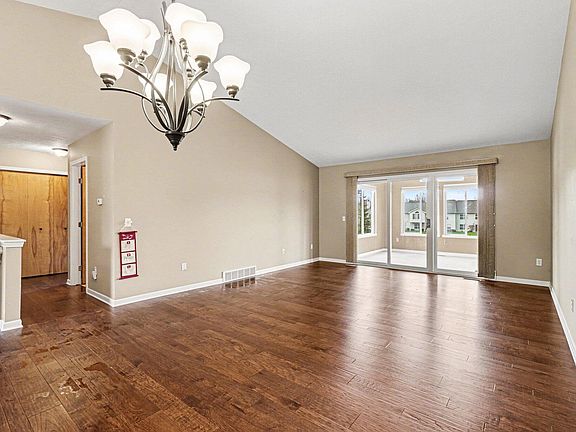 3rd image of 2005 Quail Cove Dr
