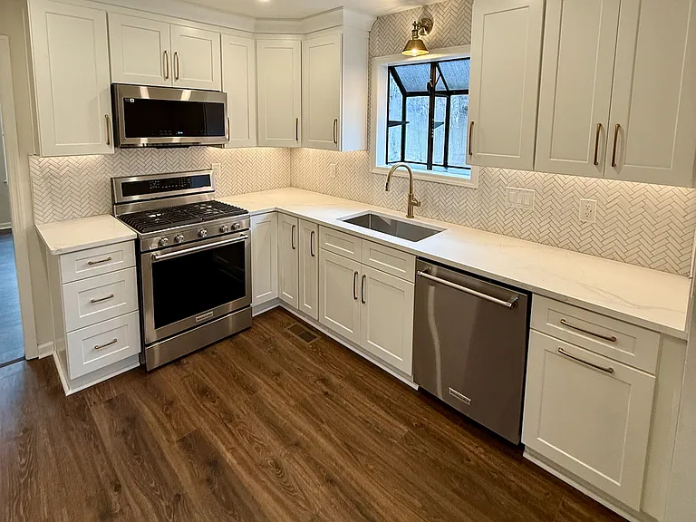 821 White Stag Ln — Photo 3