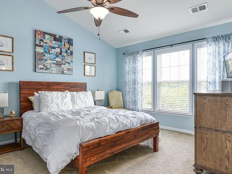 2372 Battery Hill Cir — Photo 18