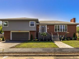 55 Leicester Rd, Marblehead, MA 01945