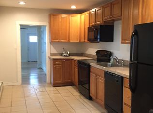 1416 Pine St, Easton, PA 18042