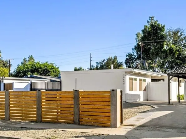 20608 Haynes St, Winnetka, CA 91306