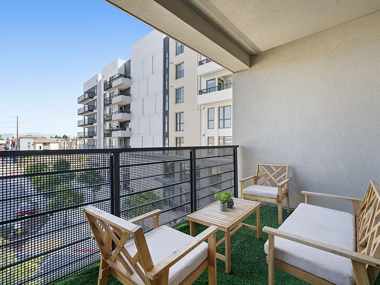 3578 Rambla Pl #303 — Photo 9