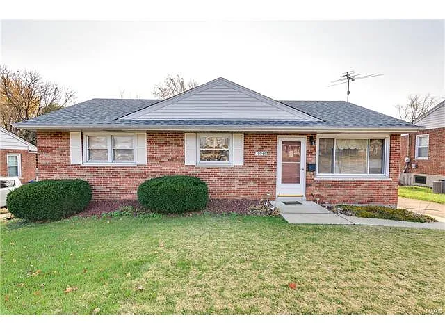 10940 Tesson Ferry Rd photo 1