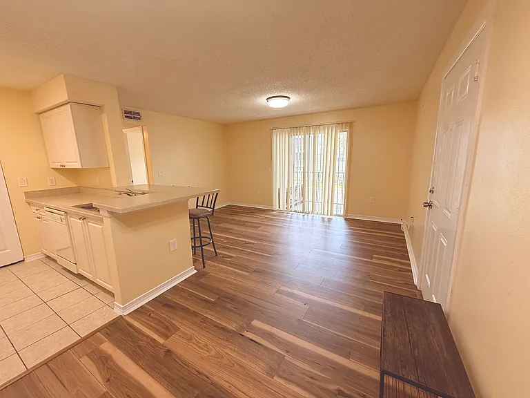 1226 Bermuda Lakes Ln #202 — Photo 4