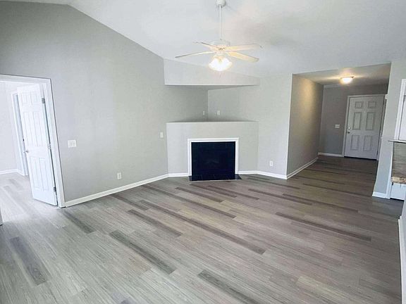 4th image of 2412 King Richard Ct APT F