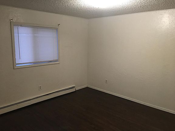 3rd image of 800 15th Ave #1