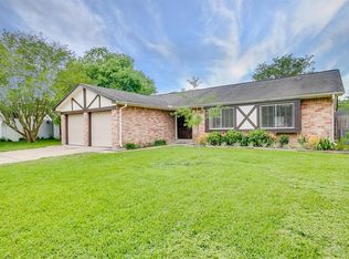 16431 Cavendish Dr, Houston, TX 77059