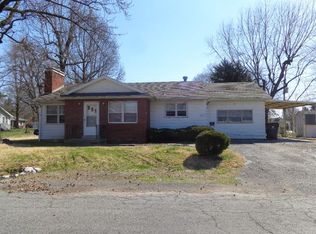 3713 Michelle Dr, Belleville, IL