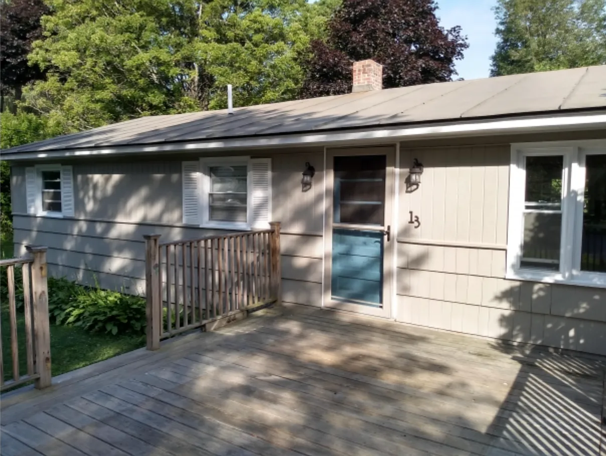 3 bed, 1008 sqft, $2,800 — Photo 1