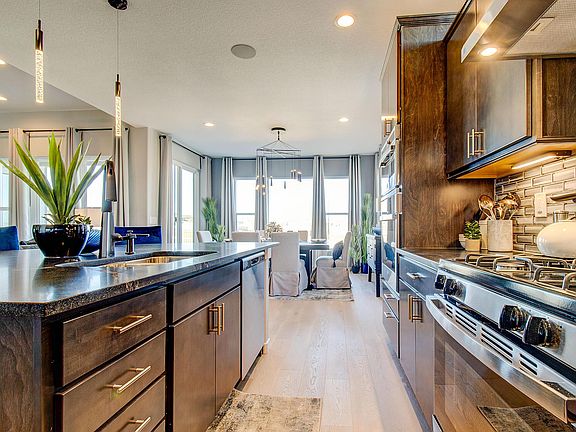 6th image of this home