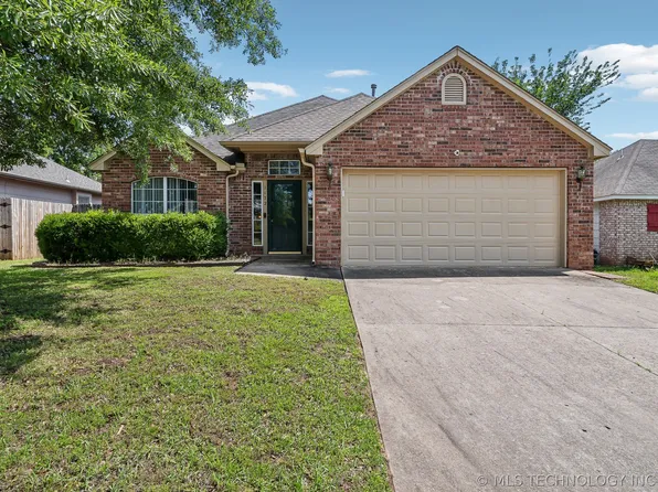 1172 E 132nd Pl, Glenpool, OK 74033