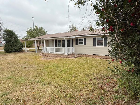 4274 2nd Ave, Marianna, FL 32446