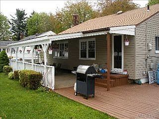 2nd image of 28 Evelyn Dr