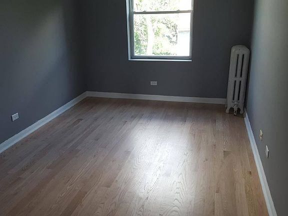 2nd image of 3803 W Cullom Ave APT 1