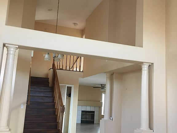 2nd image of 13274 Desert Vista Dr