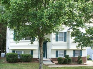 207 Maumee Ct, Cary, NC 27513