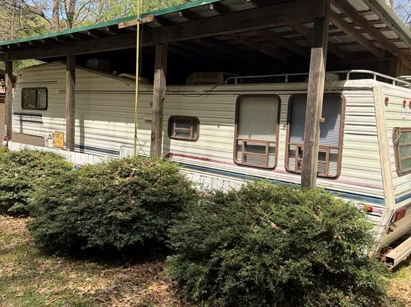 166 Finch Knob Rd, Otto, NC 28763