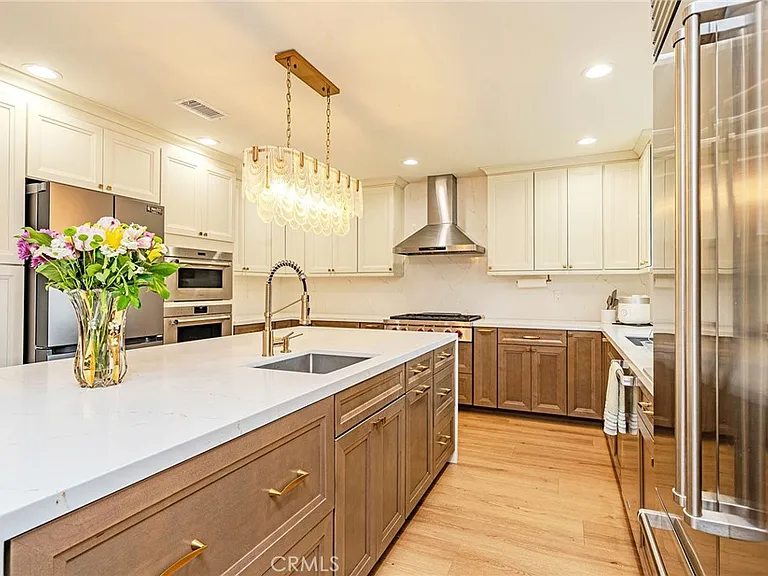 2220 Jose Way — Photo 11