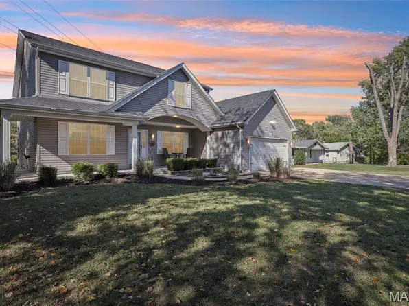 1013 Loretta Dr, Arnold, MO 63010