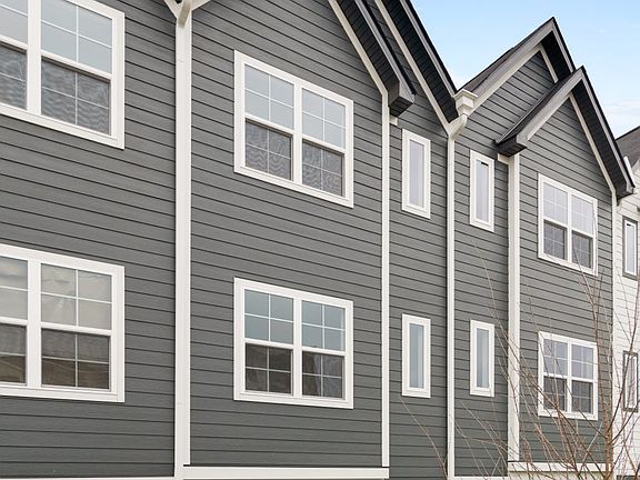 3rd image of 700 N Dupont Ave Lot 38-113