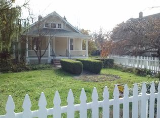 313 Miles Rd, Chagrin Falls, OH 44022