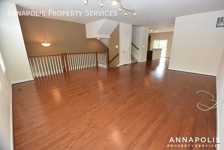 1013 Red Clover Rd — Photo 7