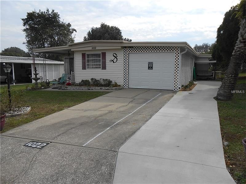 1st image of 1022 Nell Way