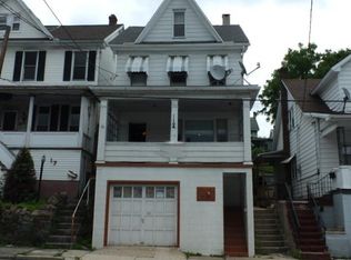 15 N Greenwood St, Tamaqua, PA 18252