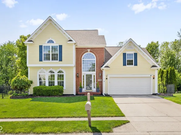 11280 Walking Wood Ln, Fishers, IN 46037