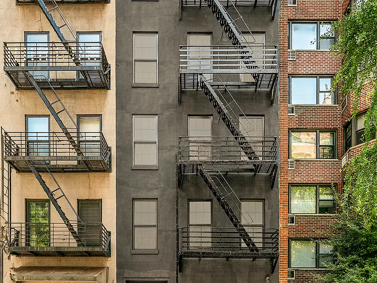 Property at 333 East 52nd Street 1