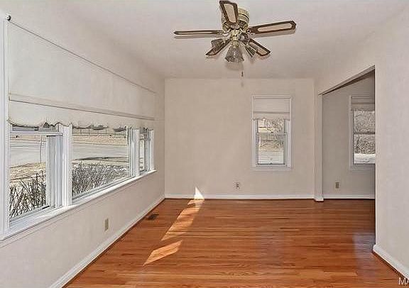 3rd image of 15 Banbury Ct