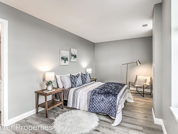 4th image of 5622 Delmar Blvd #8140737