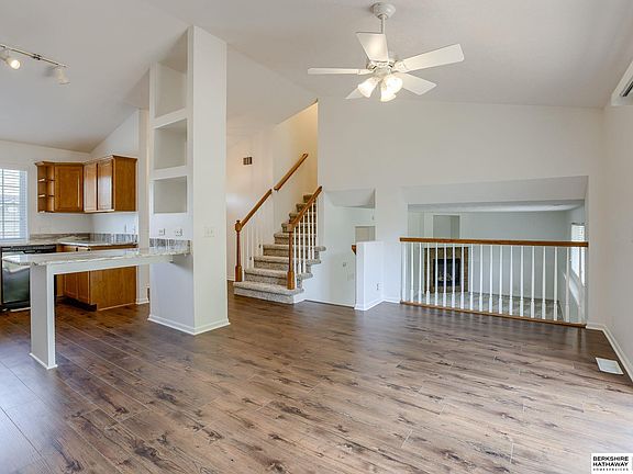 4th image of 6440 N 149th St
