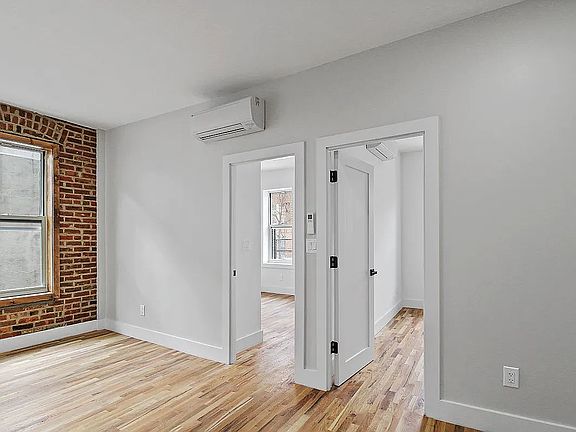 4th image of 1661 Sterling Pl