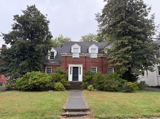 1110 Cooper Dr, Lexington, KY 40502