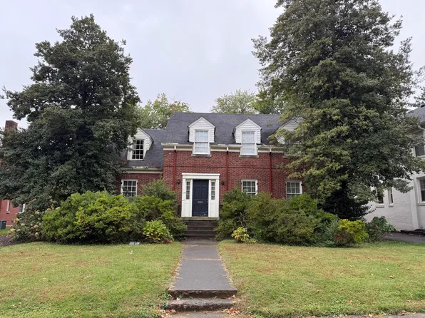 1110 Cooper Dr, Lexington, KY 40502