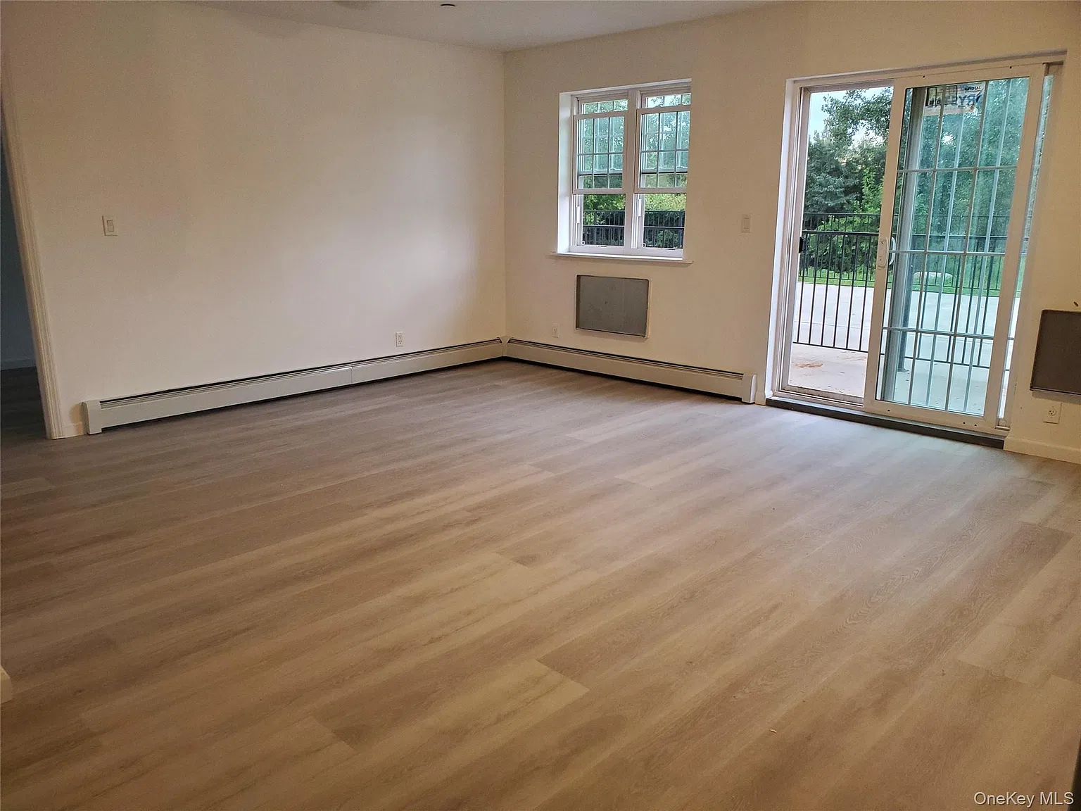 1 bed, 1.0 bath, 750 sqft, $2,700 — Photo 2
