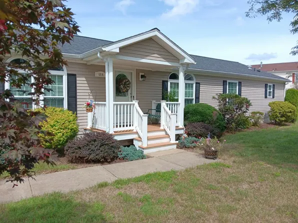 604 Hastings Rd #604HAS, Middleboro, MA 02346