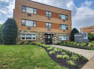 2302 Hartel Ave #B202, Philadelphia, PA 19152