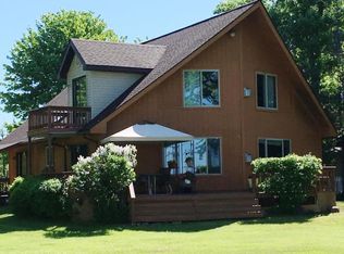 2822 Booth Rd, Au Gres, MI 48703