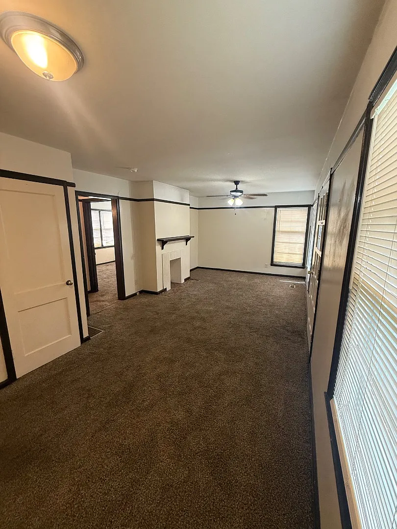 5 E 28th Ave - 5 E 28th — Photo 4