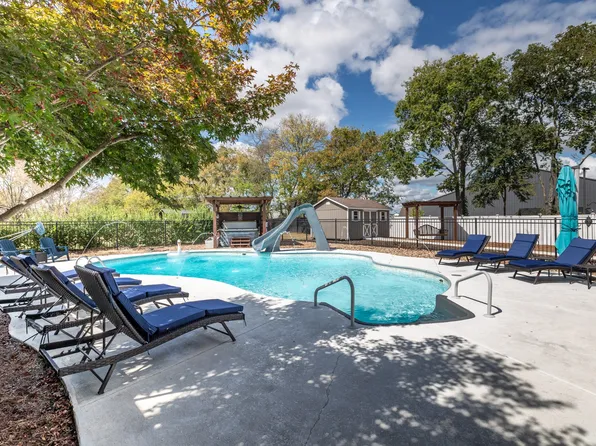 1109 Silver Meadow Dr, Lebanon, TN 37090