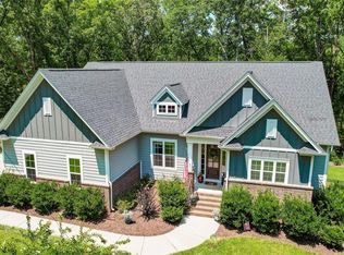 6868 Montgomery Rd, Lake Wylie, SC 29710