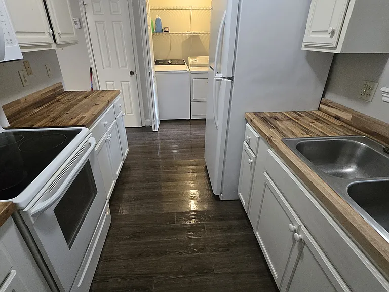 100 Winchester Dr #603 — Photo 6