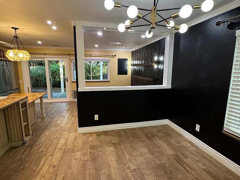 Latrobe Cir — Photo 17